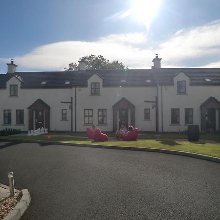 Ulster Cottages Bushmills Extérieur photo